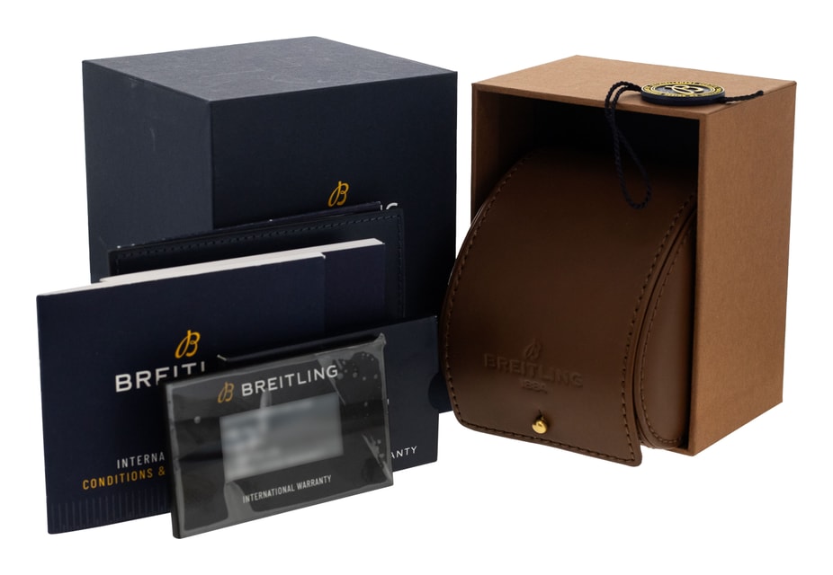 Breitling SuperOcean Heritage B20 Automatic 42 UB2010 Image 4